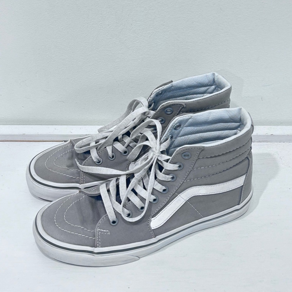 Vans‎ Sk8-Hi Grey High Top Sneakers Skate Shoes Men’s 7 Women’s 8.5 Classic